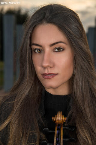 Ana Aline Valentim, italian violin, violin class